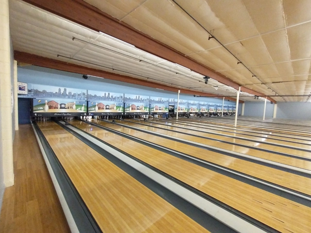 Walnut City Lanes Bowling Alley Lane Vista